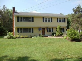 138 Harvard Rd, Stow, MA 01775