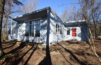 17 Howard Ave, Holbrook, MA 02343