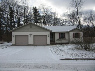 1469 Nolan Ave, Muskegon, MI 49441