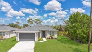 488 Sunset Rd N, Rotonda West, FL 33947