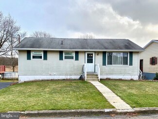 8 Cherry St, Tresckow, PA 18254