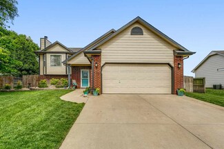 420 S Clear Creek St, Clearwater, KS 67026