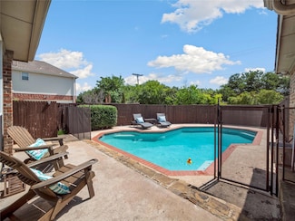 1620 Commerce Dr, Plano, TX 75093