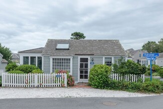 23 Hydrangea Ln Unit 662, Mashpee, MA 02649