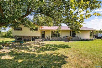 3321 County Road 1725, Holly Pond, AL 35083
