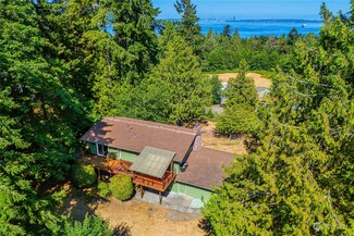 7347 E Collins Rd, Port Orchard, WA 98366