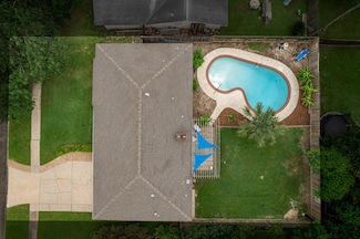 5471 Kuldell Dr, Houston, TX 77096