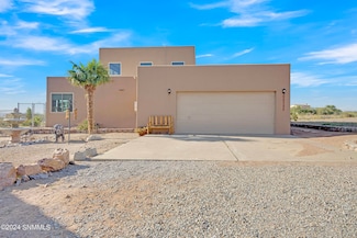 5012 Heno Mine Rd, Las Cruces, NM 88011