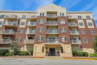 9440 S 51st Ave Unit 406, Oak Lawn, IL 60453