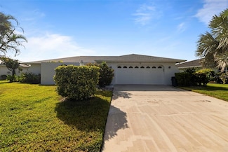 1708 Claw Ct, Venice, FL 34293