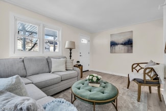 144 Jerome Place, Bloomfield, NJ 07003