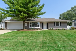 92 Circle Dr E, Montgomery, IL 60538