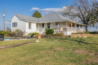 13752 Whitman Rd, Brenham, TX 77833