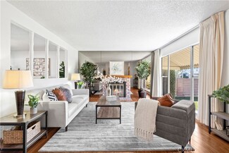 1324 Conway Ave, Costa Mesa, CA 92626