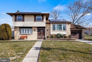 1026 N Read Ave, Runnemede, NJ 08078