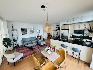 79 SW 12th St Unit 3601-S, Miami, FL 33130