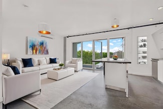 651 New York Ave Unit 502, Brooklyn, NY 11203