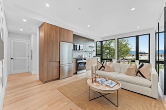 433 Central Ave Unit 3B, Jersey City, NJ 07307