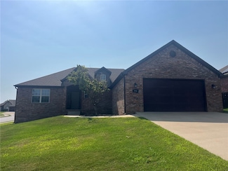 590 Sorrento Dr, Centerton, AR 72719