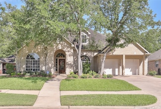 8414 Green Valley Dr, Sugar Land, TX 77479