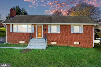 618 Randolph Ave, Front Royal, VA 22630