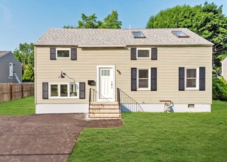 91 Pennsylvania Ave, South Portland, ME 04106