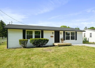 2277 Rodger Rd, Obetz, OH 43207