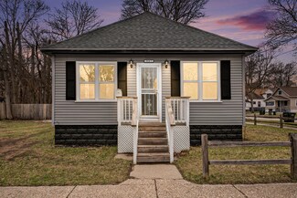 847 Kenneth St, Muskegon, MI 49442