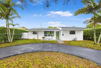 6631 Garfield St, Hollywood, FL 33024