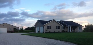 1418 S 550 E, Montgomery, IN 47558