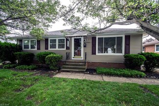 6425 Mariana Dr, Parma Heights, OH 44130