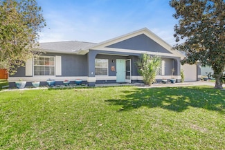 17 Pinelark Ln, Palm Coast, FL 32164