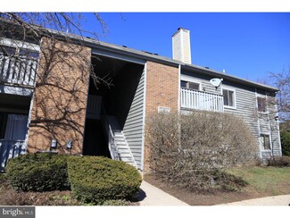 8214 Tamarron Dr Unit 8214, Plainsboro, NJ 08536