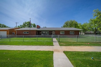 719 W B St, Basin, WY 82410