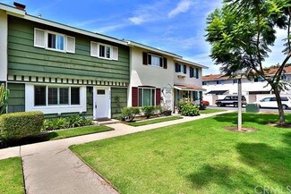 9846 Argyle Dr, Huntington Beach, CA 92646