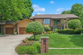2741 Acacia Terrace, Buffalo Grove, IL 60089