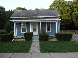 425 N Main St, Leslie, MI 49251