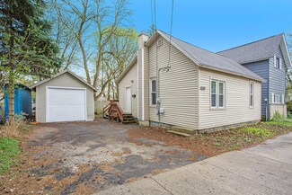 444 Quimby St NE, Grand Rapids, MI 49505