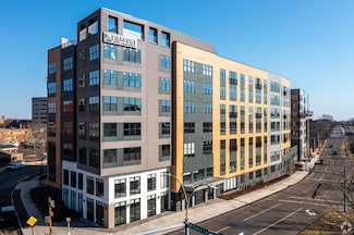 9 Tower Ln Unit 311, New Haven, CT 06519