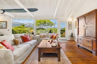 3050 Serena Rd, Santa Barbara, CA 93105