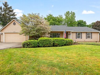 12513 SE 8th St, Vancouver, WA 98683