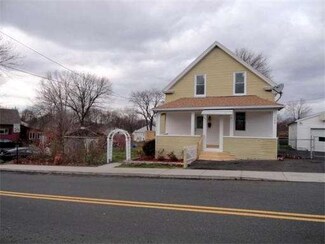 100 Rolf Ave, Chicopee, MA 01020
