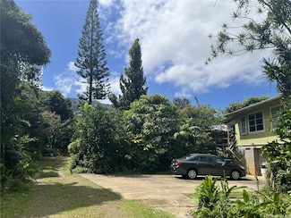 47-427 Ahuimanu Place, Kaneohe, HI 96744