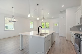 1510 Echols St, Bryan, TX 77801