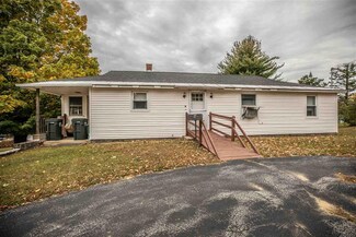 12 Sargent St, Allenstown, NH 03275