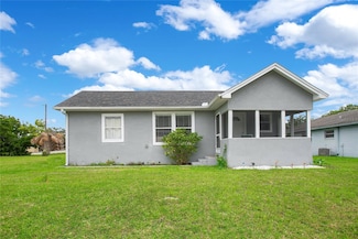 42 W Crystal Ave, Lake Wales, FL 33853