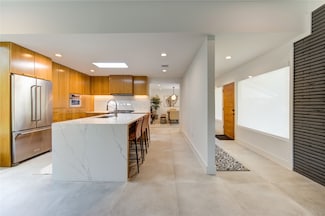 303 Isolde Dr, Houston, TX 77024