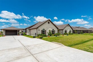 3314 Bastian Rd, Dickinson, TX 77539