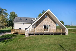 3619 S Elizabeth Scales Mound Rd, Elizabeth, IL 61028