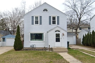 2180 S 89th St, Milwaukee, WI 53227